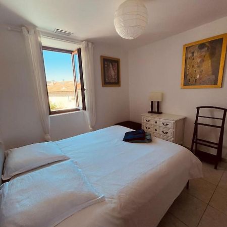 Appartement Cosy T2 - 4 Personnes -Proche De La Mer Marseille Exterior photo